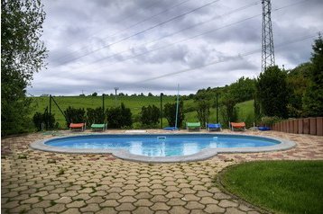 Slovaquie Chata Stará Turá, Extérieur